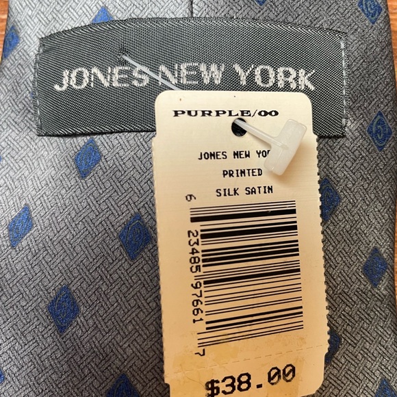 🆕 JONES NEW YORK men’s tie - Picture 3 of 3